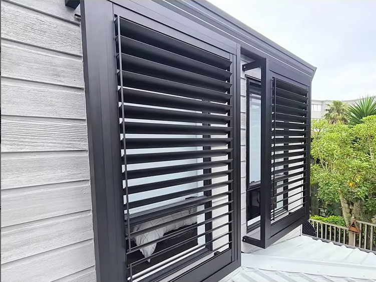 RG Wholesale Customized Vertical Louvre Hurricane Shutters Aluminium Windows Shutters