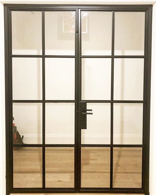 China Supplier Customized Size Metal Framed French Wrought Iron Indoor Walls Divider Aluminium Glass Doors