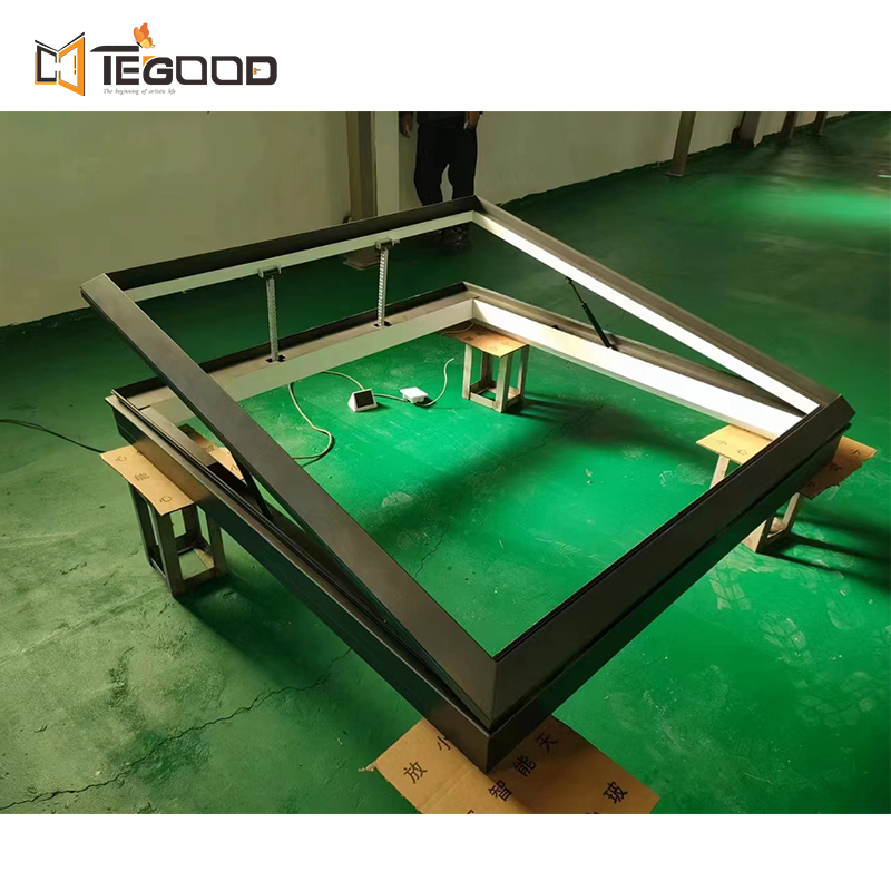Premium Durable Aluminum Double-Glazed Automatic Skylight Roof Window With UV Protection For Modern Homes