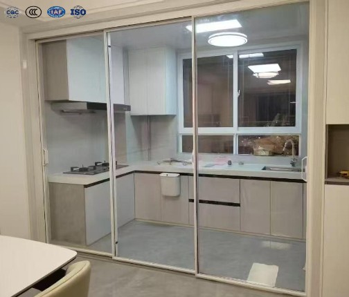 Modern Minimalist Aluminum Partition Door with Glass Fiberglass Soundproof for Interior Kitchen Bedroom Hotel &amp; Residential Use