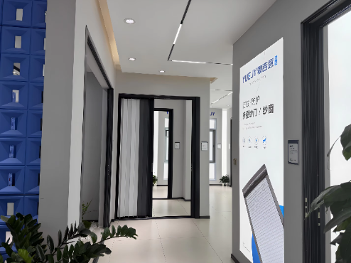 Aluminum Frame Clear Acrylic PVC Thermal Insulation Sliding Folding Retractable Partition Door for Kitchen Staircase Outdoor Air