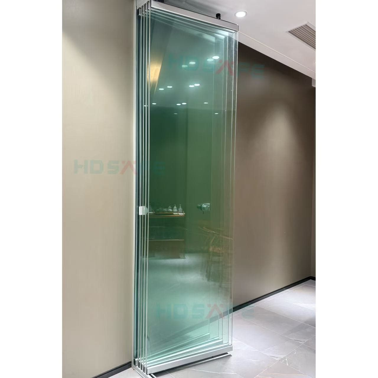 Folding Door Display 2