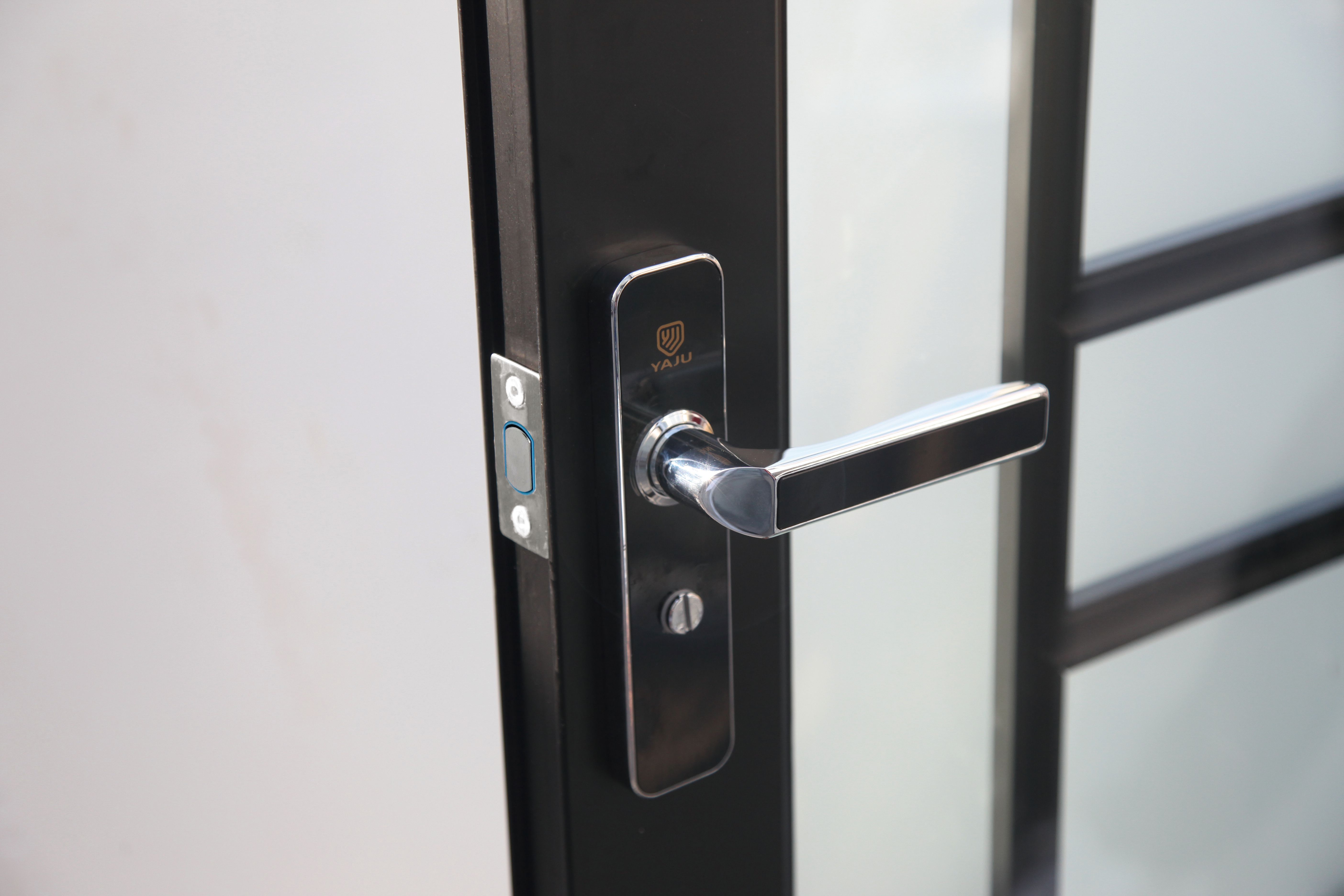 Fuson Tempered Glass Casement Door Aluminium Casement Door Interior Bathroom Swing Door With Private Label Wholesale