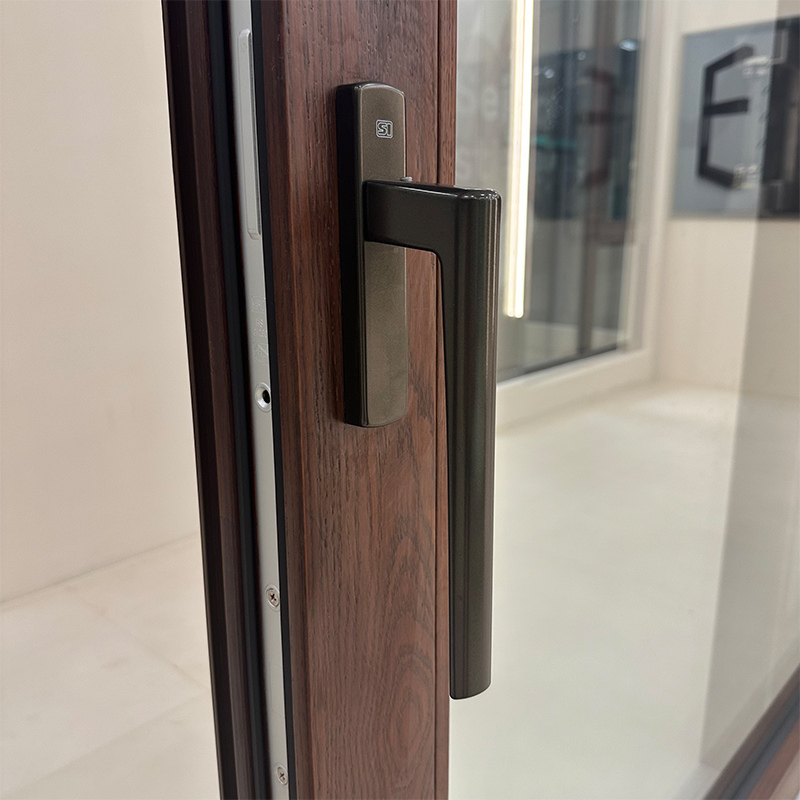 Huasin New Design Custom USA Standard 2026 Triple Glazed Red Oak Aluminum Clad Wood Doors Supplier