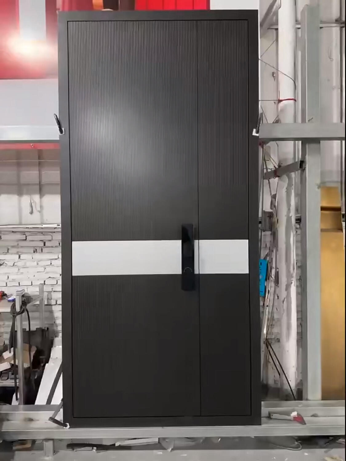 CBMMART Entrance Anti-theft Metal Cast Aluminum Door Security Front Pivot Door Aluminum Entry Door with Glass
