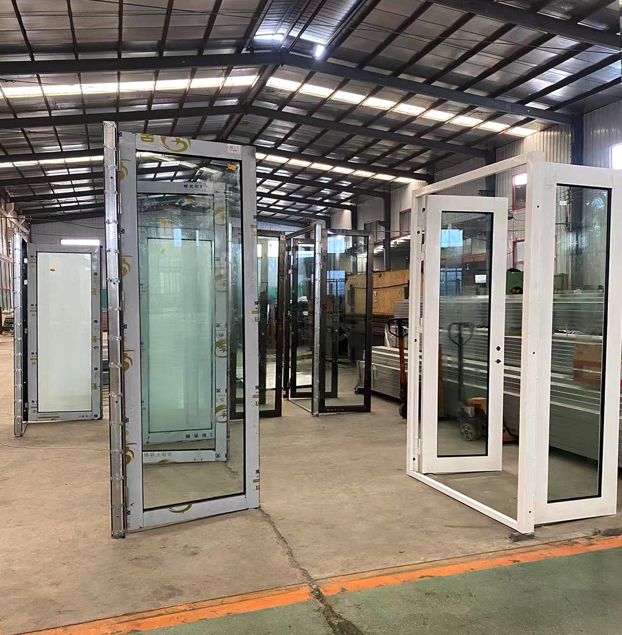 Factory Cost Price High Quality Main Entrance Glass Door Design Steel Glass Fire Rated Glass Interior Aluminum Doors For Houses