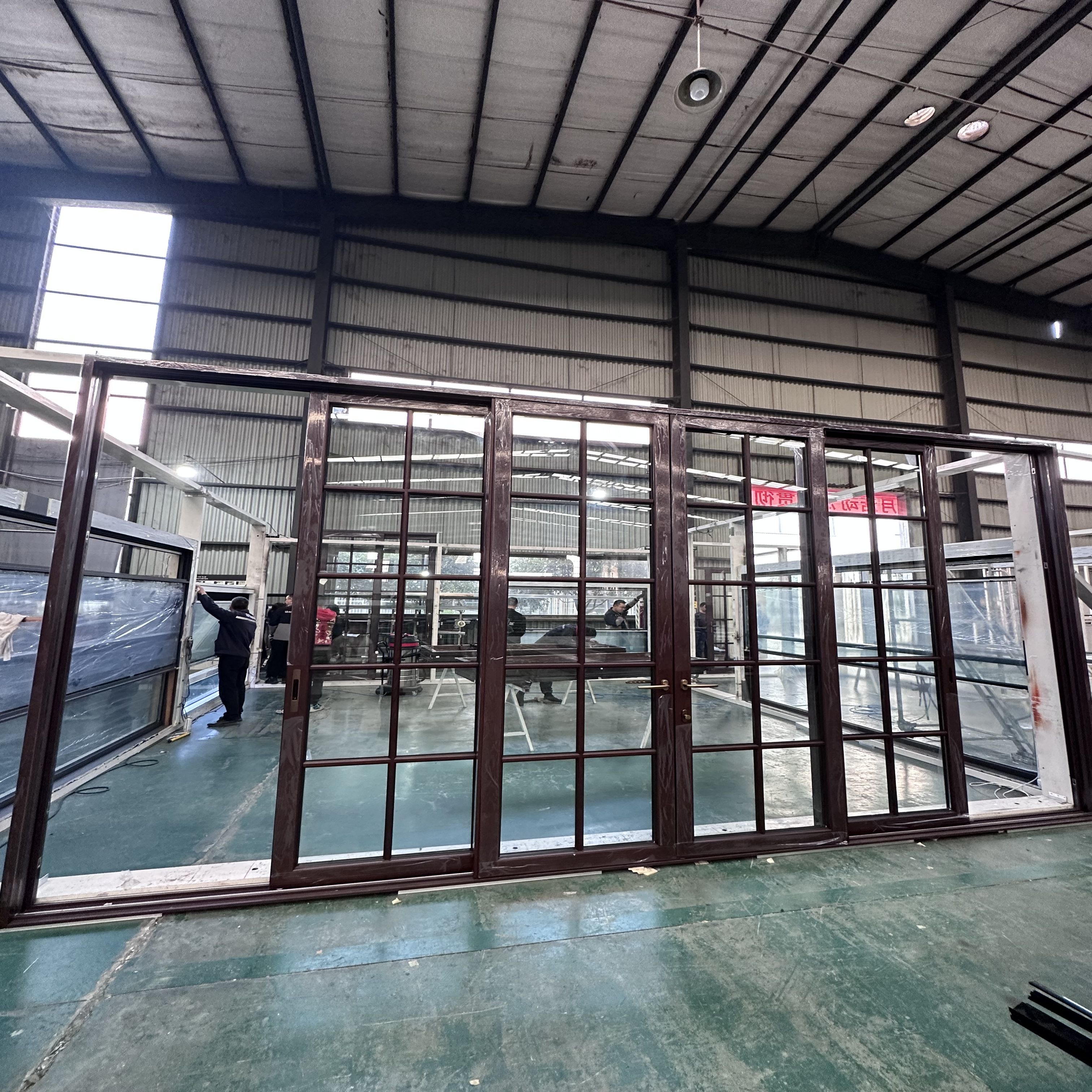 LEAWOD MLT155 Modern Luxury Aluminum Wood Composite Sliding Door Double Tempered Glass Thermal Insulation Customizable Size