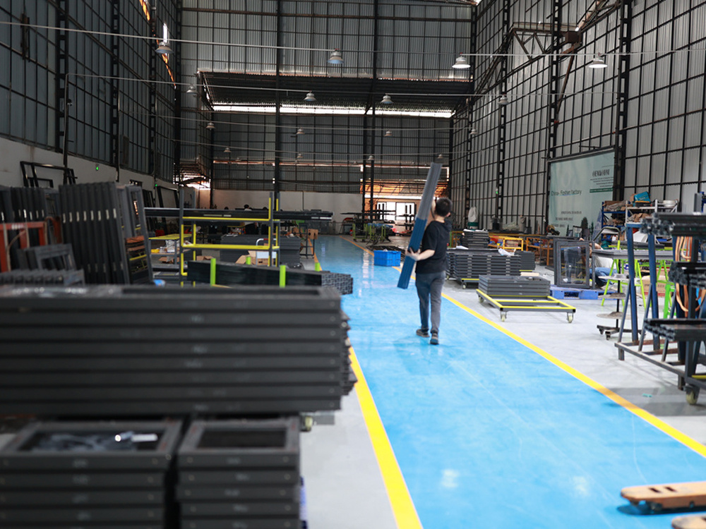 Aluminum profile processing equipment in the factory