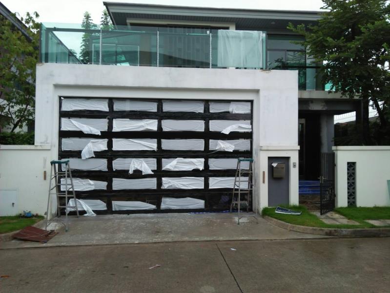 Clear Acrylic Decorative Garage Door Aluminum Alloy Frameless Design Commercial Glass Doors for Sectional Villa