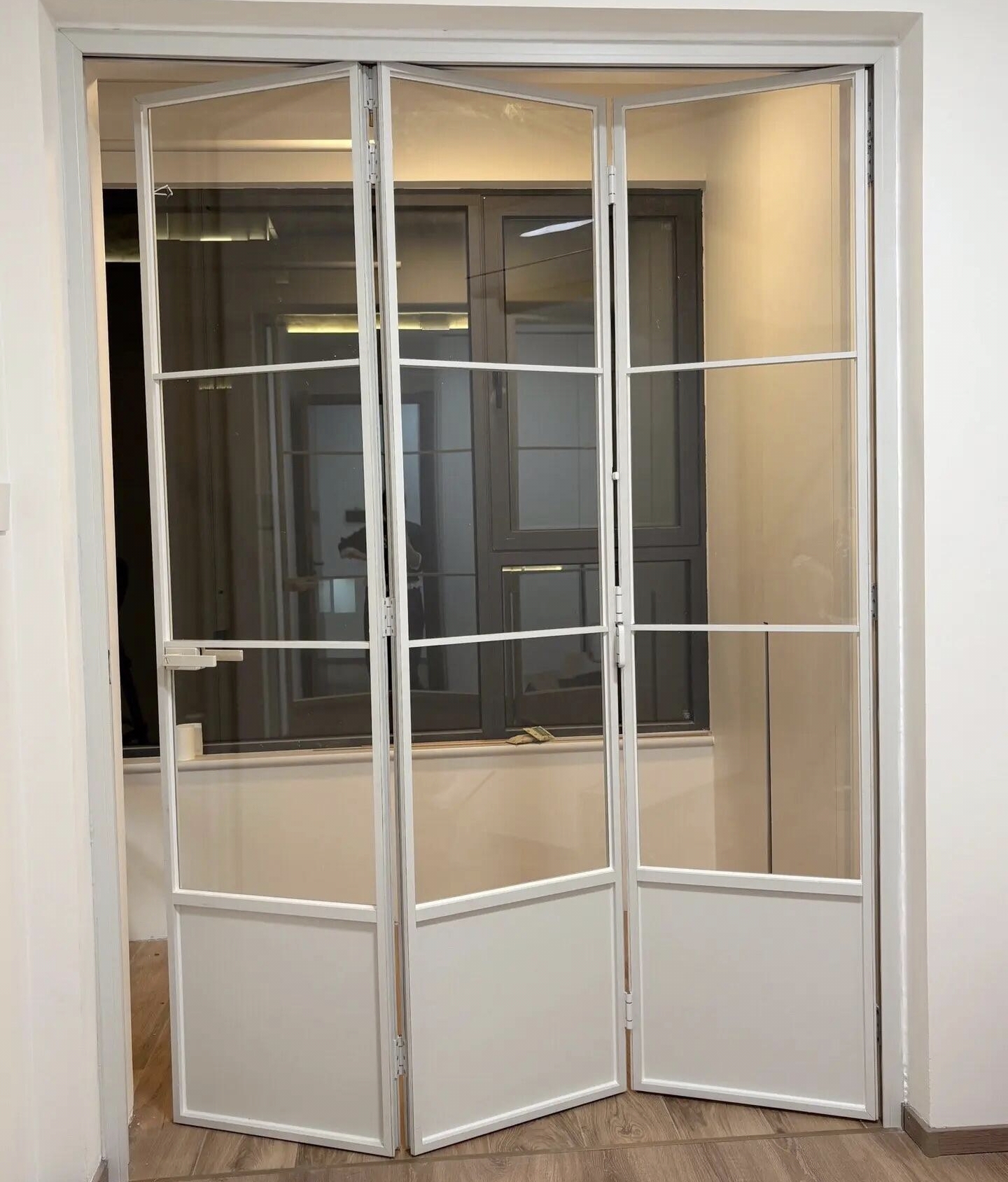 Exquisite Thermal Sound Insulation Aluminium Alloy Foldable Bi-fold French Doors Double Tempered Glass Stable Villa Hotel